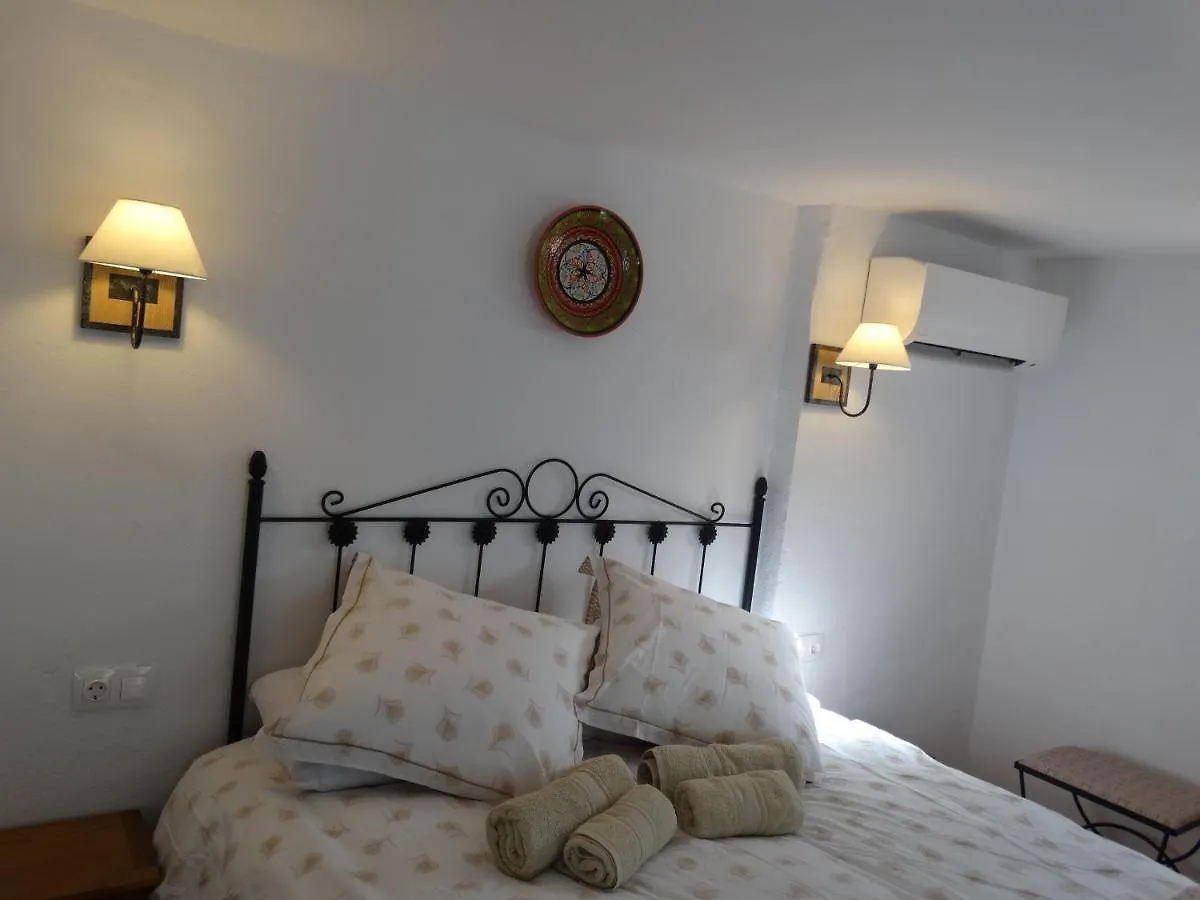 Bed & Breakfast B&B Cortijo Loma Leon Cutar